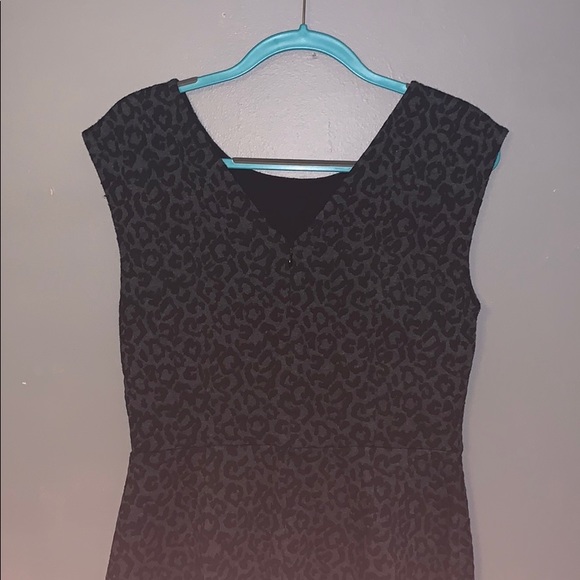 Black & gray cheetah print dress - Picture 3 of 4